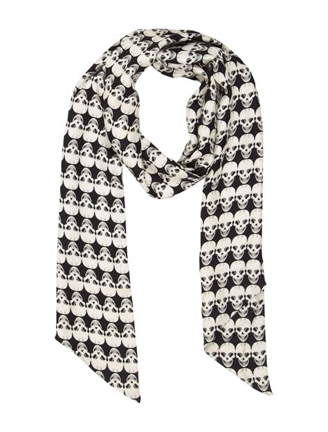 thomas wylde skull scarf pattern